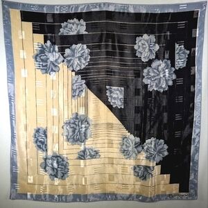 Mulmangcho Abstract Floral Scarf